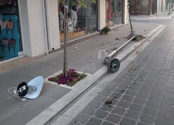 Κάτω Αχαΐα: Τον ενοχλούσε η κολώνα και την κατεδάφισε