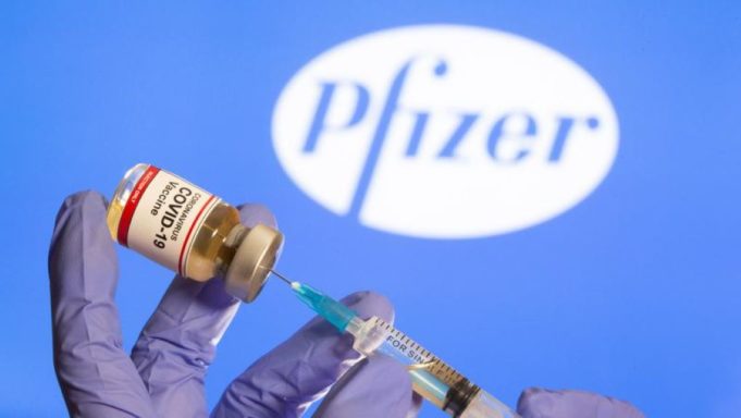 Εμβόλιο Pfizer: Η ΕΕ ολοκλήρωσε τις διαπραγματεύσεις για αγορά 300 εκατ. δόσεων