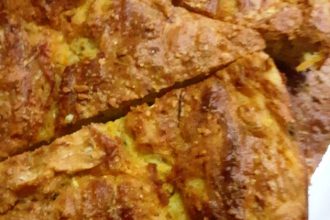 Κολοκυθοτυρόπιτα με τραχανά