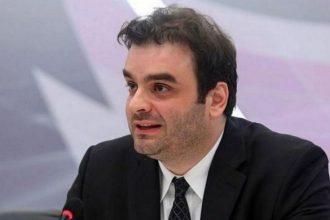 Πιερρακάκης: Έσπασε το πόδι του στη Νάξο