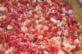 Ανοίξτε τον φούρνο! Έχει πιπερόπιτα με ζύμη κουρού!