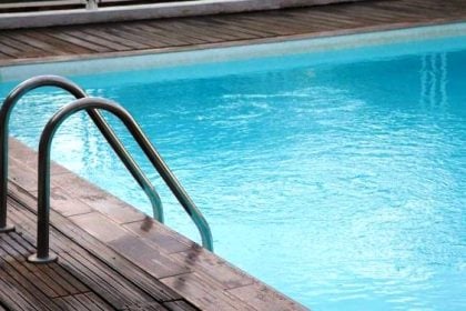 Τραγωδία σε ξενοδοχείο στη Μύκονο: Νεκρός 25χρονος σε πισίνα δωματίου