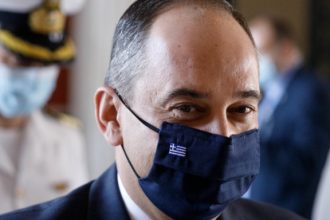 Πλακιωτάκης: «Η νοσηλεία μου δεν επιτρέπει την παρουσία μου στον προϋπολογισμό»