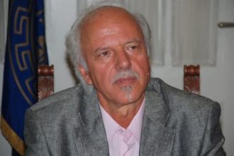 Ο Δήμος ανάχωμα αντιλαϊκών πολιτικών