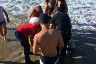 Μεγαλώνει η λίστα με τους λουόμενους που χάνουν τη ζωή τους στη θάλασσα