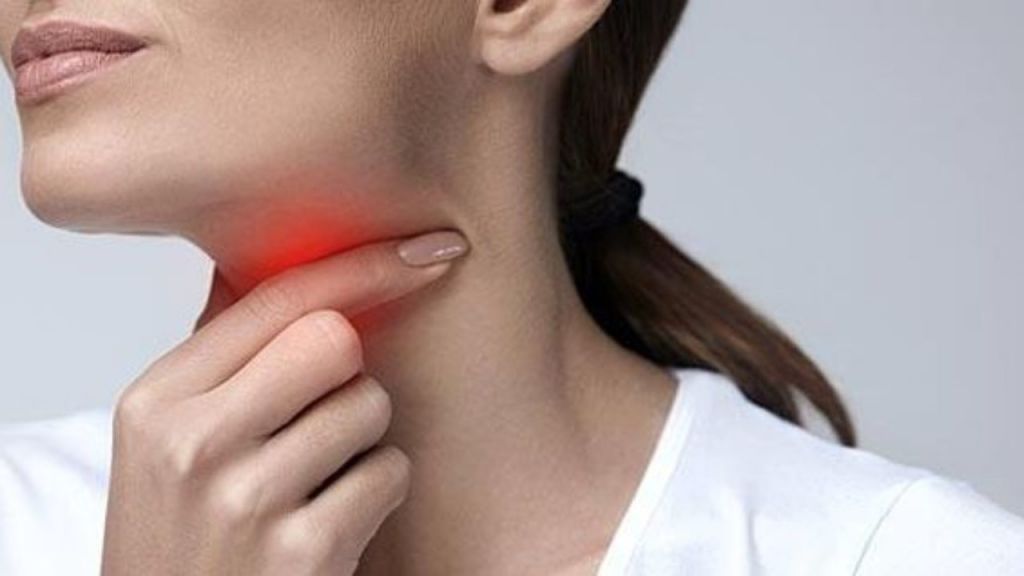 Κλιματιστικό: Τι να κάνετε αν σας προκαλεί ερεθισμό στο λαιμό