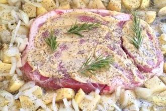 Χοιρινό στο φούρνο με πατάτες