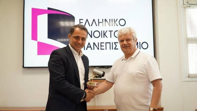 Στο ΕΑΠ ο Υφυπουργός Ανάπτυξης κος Μάξιμος Σενετάκης