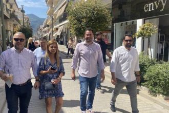 Κατερίνα Σολωμού: Περιοδεία με τον γραμματέα του ΠΑΣΟΚ ΦΩΤΟ