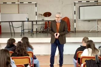 Ο Άγγελος Τσιγκρής μίλησε για τη σχολική βία στο 14ο Γυμνάσιο της Πάτρας