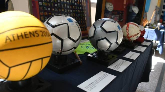 Η έκθεση Ολυμπιακών Ενθυμημάτων άνοιξε τις πύλες της, στο νέο Δημαρχείο της Πάτρας (ΦΩΤΟ)