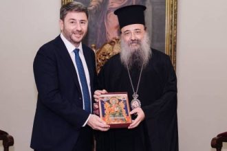 Στον Μητροπολίτη Πατρών ο Νίκος Ανδρουλάκης