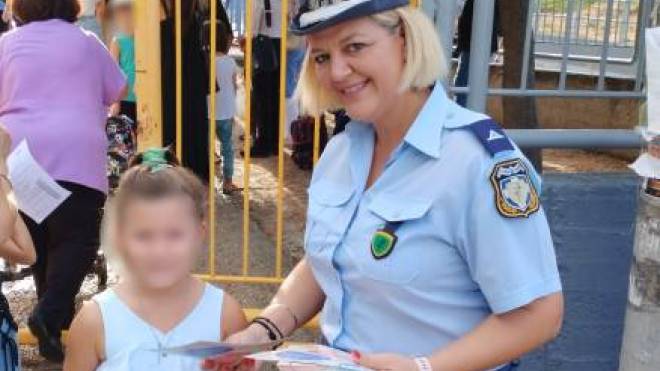Η Ελληνική Αστυνομία διένειμε ενημερωτικό υλικό κυκλοφοριακού περιεχομένου στους μαθητές της Δυτικής Ελλάδας