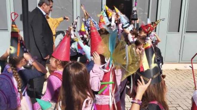 Ο Δήμαρχος Πατρέων στην έναρξη των εκπαιδευτικών προγραμμάτων στα Παλαιά Σφαγεία