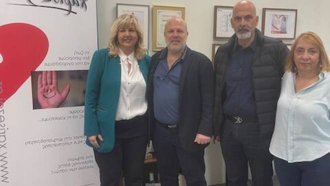 Χ. Μπονάνος και Άννα Μαστοράκου στο Κέντρο Ενημέρωσης και Προσέλκυσης Εθελοντών Δοτών Μυελού των Οστών του Πανεπιστημίου Πατρών