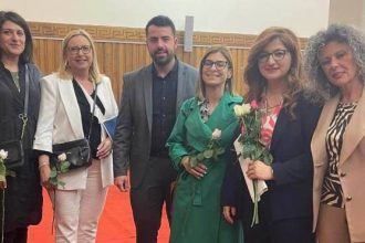 Ο Σύλλογος Αρκάδων Πάτρας τίμησε τη Γιορτή της Μητέρας - ΦΩΤΟ