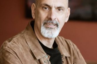 Χαράλαμπος Μπονάνος: Δεν κάνουμε διαγωνισμό αφωνίας