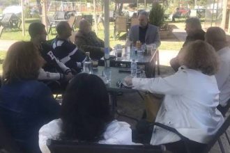 Ο υποψήφιος ευρωβουλευτής Φώτης Ηλιόπουλος συναντήθηκε με φίλους της "ΝΙΚΗΣ" στο Μεσολόγγι