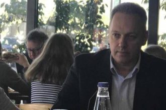 Στην Ηγουμενίτσα ο υποψήφιος ευρωβουλευτής της "ΝΙΚΗΣ" Φώτης Ηλιόπουλος