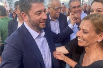 Κατερίνα Σολωμού και Νίκος Ανδρουλάκης: Χαμόγελα και αισιοδοξία για τις εκλογές