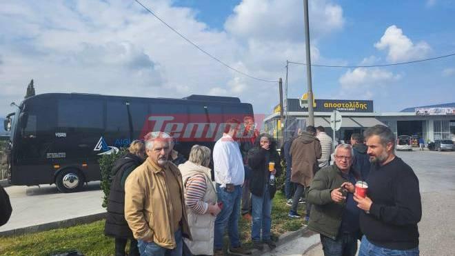 Ξεκίνησαν οι αγρότες από την Αχαΐα για το Σύνταγμα-Με λεωφορεία από Αίγιο, Πάτρα και Καλάβρυτα (ΦΩΤΟ & BINTEO)