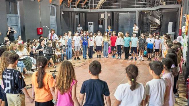 Δυνατά μηνύματα έστειλαν οι 973 μαθητές στις τελικές εκδηλώσεις του Δικτύου Σχολείων Νομού Αχαΐας «Εγώ & Εσύ… Δυναμώνουμε Μαζί»