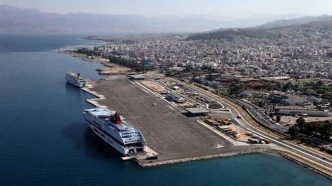 Εθελοντική δράση από τον ΟΛΠΑ καθαρισμού του νότιου λιμένα