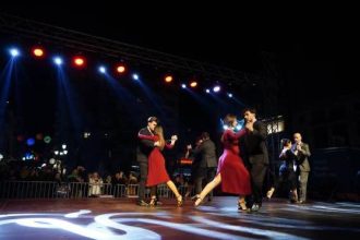 Πατρινό Καρναβάλι: Την Τετάρτη Σχολές Χορού και «Στου Κόντου τα Ειδώματα…»