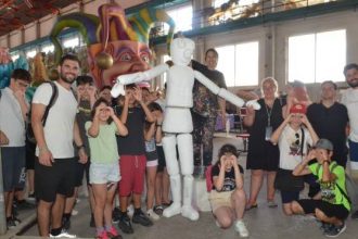 Το πρώτο καρναβαλικό άρμα για το 2025 είναι από τα παιδιά των Ημερήσιων Παιδικών Κατασκηνώσεων του Δήμου