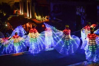 Εντυπωσίασαν οι ΣΦήγΚΕΣ στις σκάλες της Γεροκωστοπούλου - ΦΩΤΟ