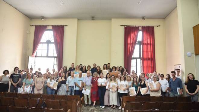 Δήμος Πατρέων: Επιβράβευση για την επίπονη προσπάθεια των μαθητών και μαθητριών του Λαϊκού Φροντιστηρίου Αλληλεγγύης