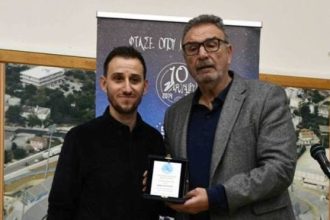 Ο Δήμος βραβεύτηκε από τη Νάπολη Πατρών