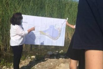 «Δες το σφαιρικά»: Ξεναγήσεις στο έλος της Αγυιάς για μαθητές