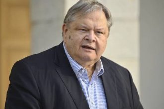 Η καμπύλη της Μεταπολίτευσης
