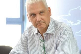 Να «ενεργοποιηθεί» το εργοστάσιο της ΕΒΟ στο Αίγιο ζήτησε από τον Νίκο Δένδια ο Φ. Ζαΐμης