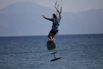 Δρέπανο: Η θάλασσα συναντά τον ουρανό στο 1ο Open Πανελλήνιο πρωτάθλημα Formula Kite, KITEFOIL & TT:R