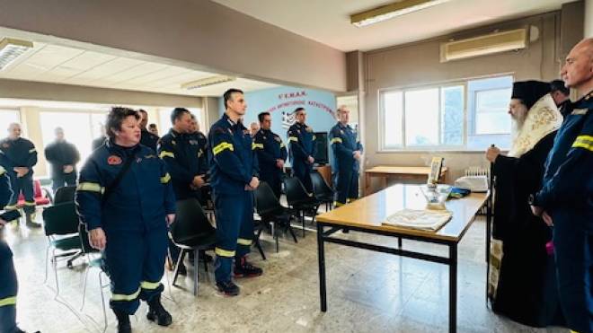 Αγιασμός από τον Μητροπολίτη Πατρών στην 6η ΕΜΑΚ - ΦΩΤΟ