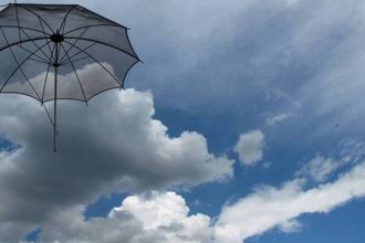 Καιρός αύριο: Πρόσκαιρες νεφώσεις και τοπικές βροχές