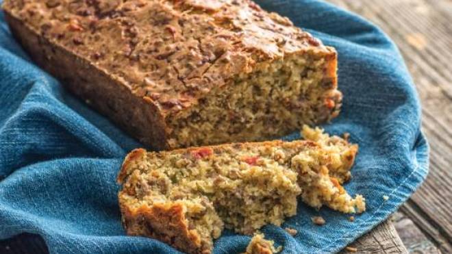 Αλμυρό κέικ με μοσχαρίσιο κιμά