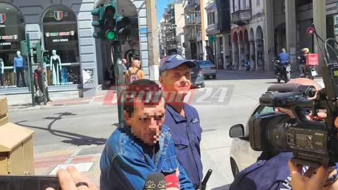 Πάτρα: Στον εισαγγελέα ο σύντροφος της γυναίκας που πήδηξε από το παράθυρο για να γλιτώσει από τα χέρια του - Κρατείται μέχρι την απολογία του (ΦΩΤΟ)