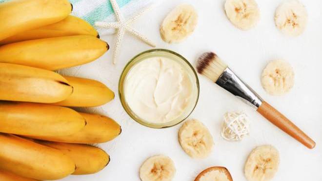 Σπιτική μάσκα προσώπου με μπανάνα