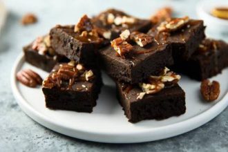 Brownies με γιαούρτι