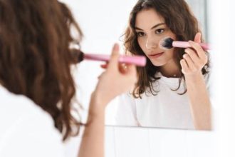Μακιγιάζ: Ώρα να καταρρίψουμε αυτούς τους 3 μύθους