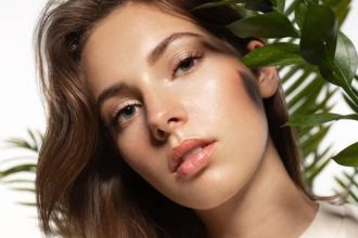 Τέλειο δέρμα με μίνιμαλ μακιγιάζ; Κι όμως γίνεται