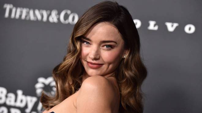 5 beauty experts μοιράζονται τις συνήθειες που τους φτιάχνουν τη διάθεση