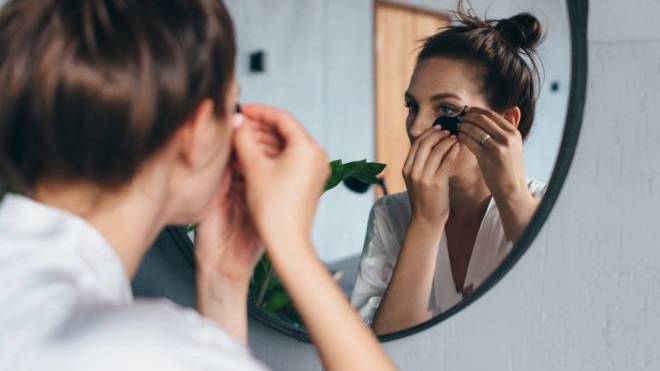 Πώς θα καλύψετε τα «ίχνη» του άγχους στο πρόσωπο σας