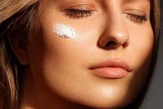 Αφυδατωμένη επιδερμίδα μετά τις διακοπές: Αυτό είναι το treatment που χρειάζεται ASAP