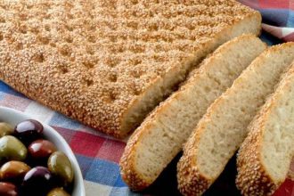 Συνταγή για σπιτική λαγάνα