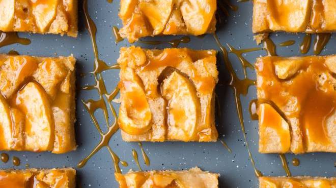 Εύκολα brownies μήλου, χωρίς ζάχαρη