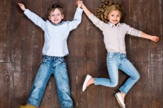 Τα παιδιά έως δέκα ετών αναπτύσσουν την ισχυρότερη ανοσιακή αντίδραση στον κορονοϊό